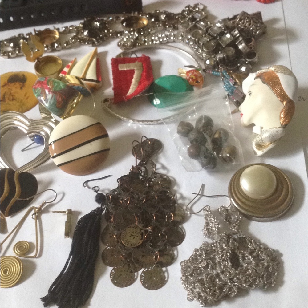Drew items bundle - Picture 5 of 6